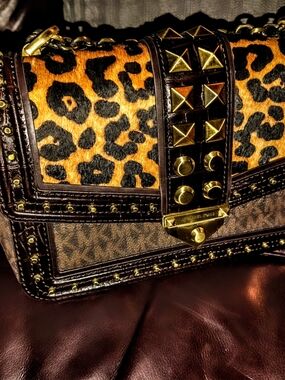MICHAEL Michael Kors Soho Leopard Print Studded Shoulder Bag - Brown/Gold